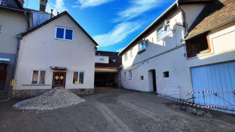 6% Rendite! Zinshaus mit Potenzial in Pottschach zu verkaufen!, 2630 Pottschach, Mehrfamilienhaus