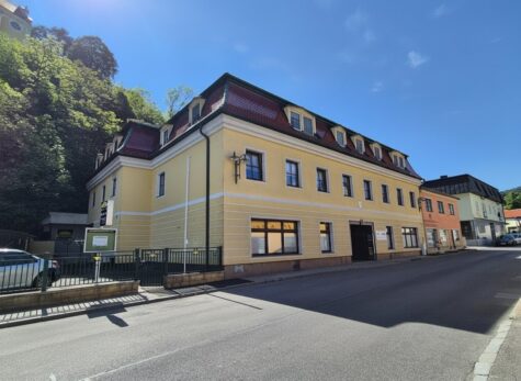Renovierte 3 Zimmer Wohnung mit Balkon im Herzen von Pitten!, 2823 Pitten, Wohnung