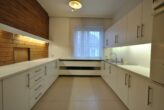 Bild - Top-Lage am Hauptplatz Gloggnitz – Büro/Kanzlei/Agentur provisionsfrei und mit Staffelmiete!