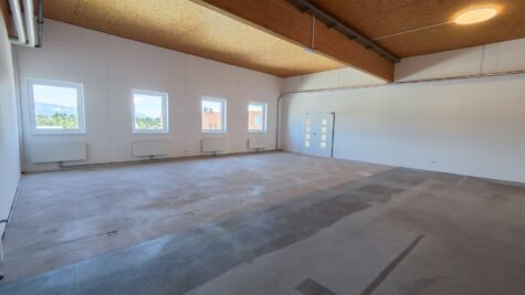 Bezugsfertige Räume 306 m² – vielseitig nutzbar im Shopping Point Neunkirchen zu vermieten!, 2620 Neunkirchen, Büro