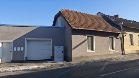 Sanierungsbedürftiges Haus mit Garten & Ausbaupotenzial (Dachboden) zu verkaufen!, 2630 Ternitz, Haus